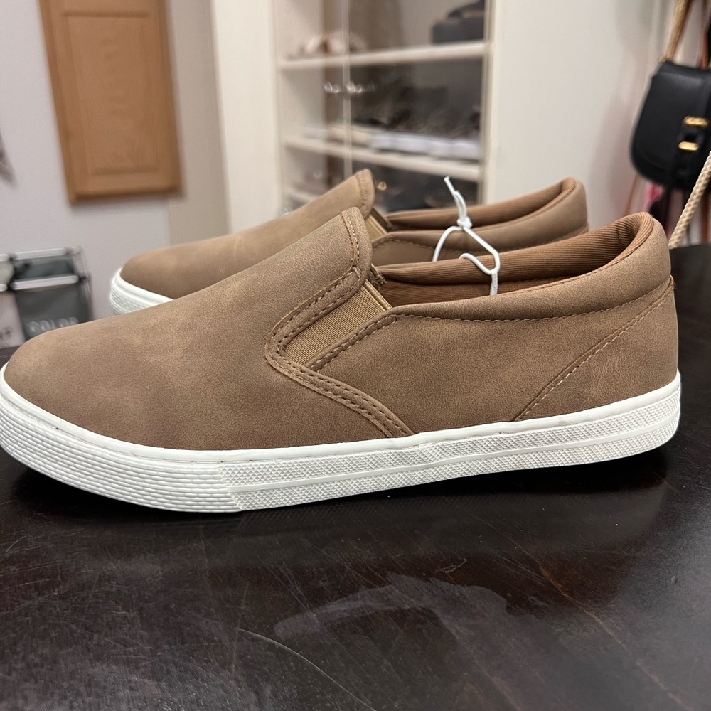 The Children's Place Brown Slip-On Sneakers
